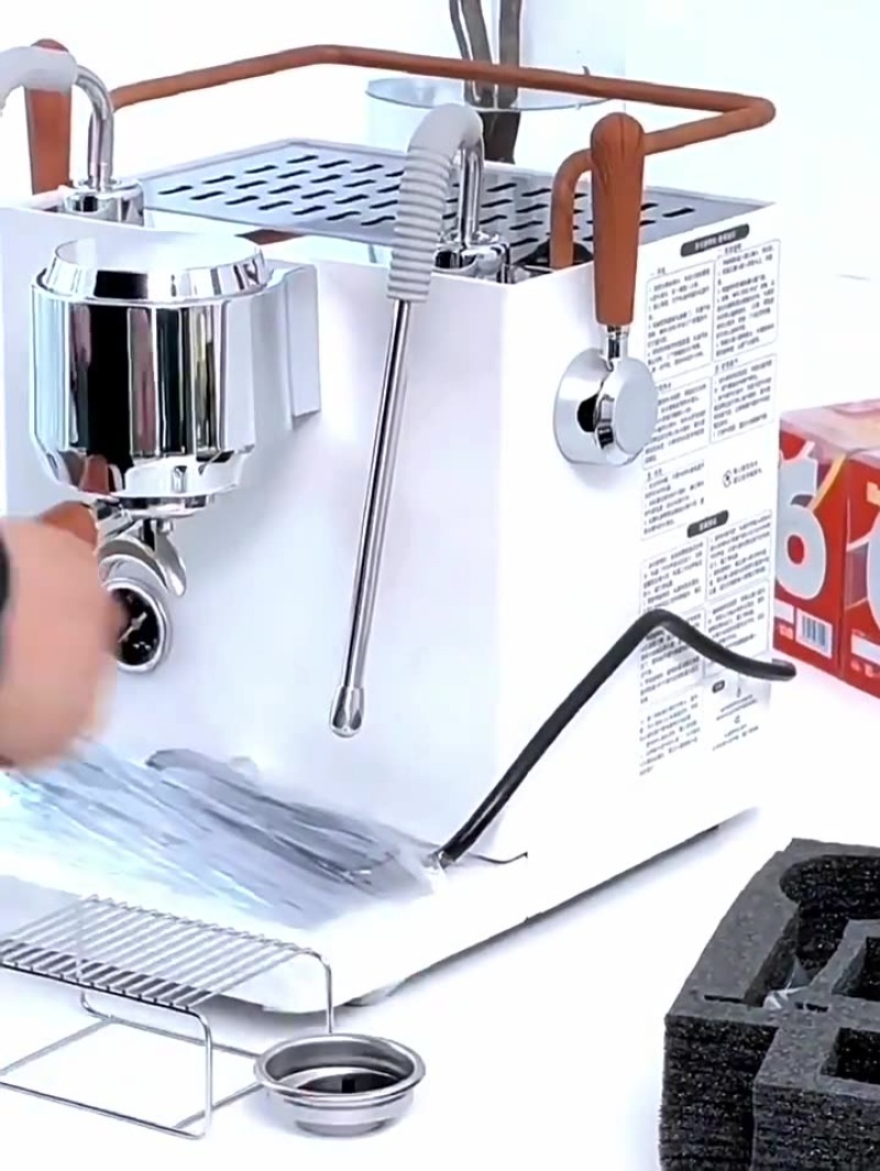 ماكينة قهوة إسبريسو جديدة [تجا - مراجعة Espresso Machine Semi Auto وسعره